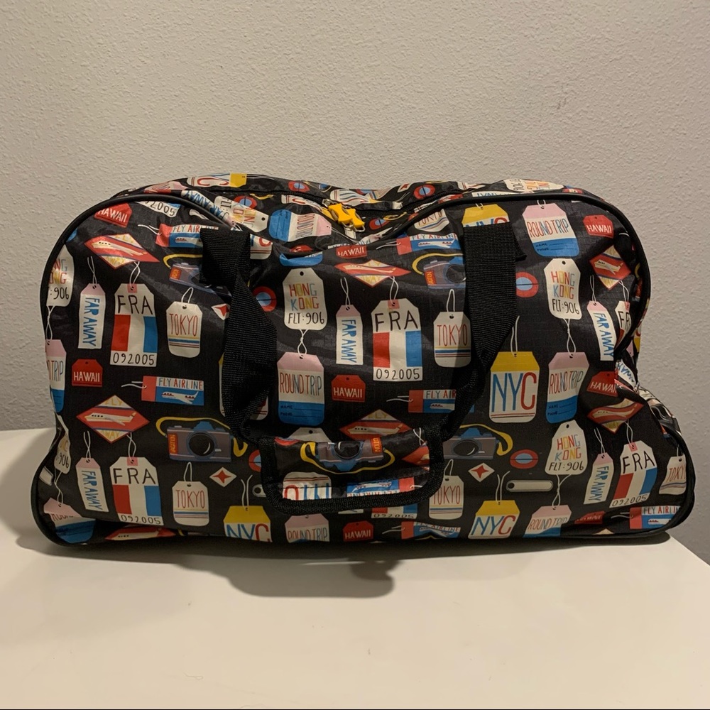 Lucas 2 Wheeled 22" Duffel bag, some scratches